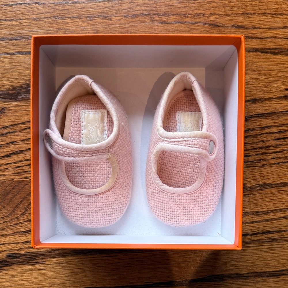 BN Hermès Adada cashmere baby booties
